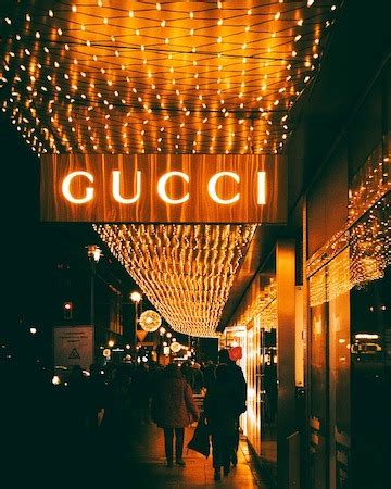 gucci brand repositioning